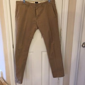 J Crew Broken In pants w-33 l-32